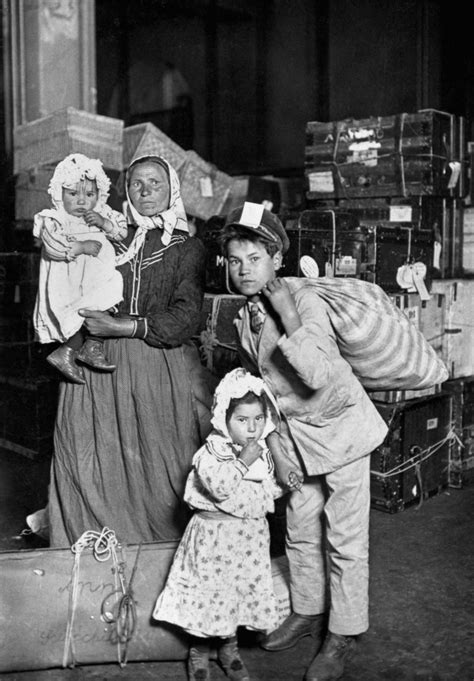 In Color Immigrants Arrive At Ellis Island 1916 Marina Amaral