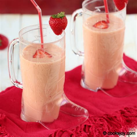 Cooks Joy Strawberry Mango Smoothie