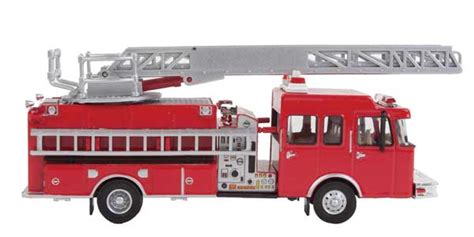 Walthers Ho Heavy Duty Fire Department Ladder Truck Assembled 949 13801