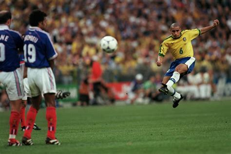 Watch Roberto Carlos Recreates Legendary France Goal