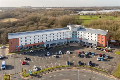 Not just a great place to settle in for the night, our hotel has plenty of other facilities to explore when you next visit including: Conference Venue Details Holiday Inn Express Leigh ...