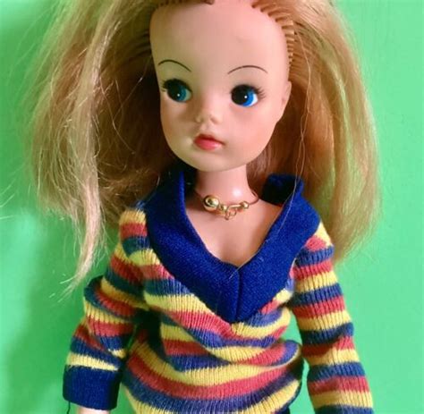 Vintage Auburn Hair Sindy Doll 033055x Wearing Sindy Clothes