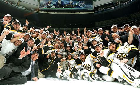 The Boston Bruins Racked Up A 150000 Bar Tab After Winning The 2011