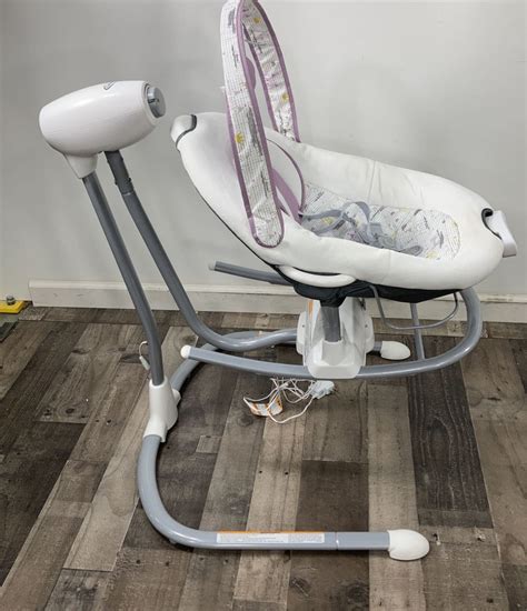 Graco Soothe N Sway Swing With Portable Rocker