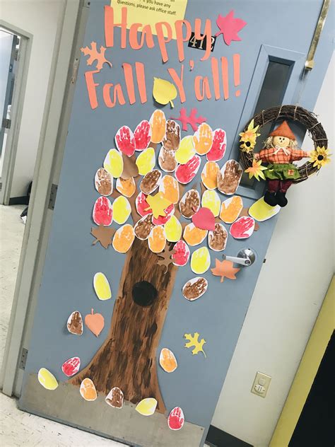 Check spelling or type a new query. Fall classroom door Handprint leaves | Fall door ...