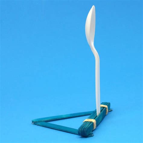 Here are 3 crafts to make popsicle stick catapults. Spoon-a-pult 2.0: Build a Powerful Popsicle Stick Catapult ...