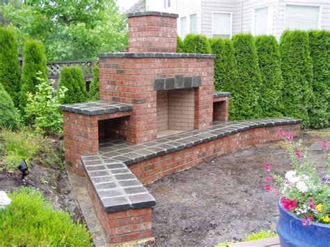 How To Make A Brick Outdoor Fireplace Pin On Leftover Paver Ideas