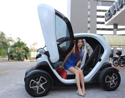 Renault appears to have detached itself from reality. All-Electric Renault Twizy Now Available in Malaysia | DSF.my