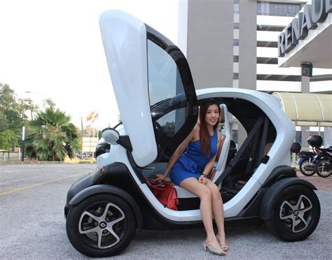 It has a wheelbase of 1686 mm. All-Electric Renault Twizy Now Available in Malaysia | DSF.my