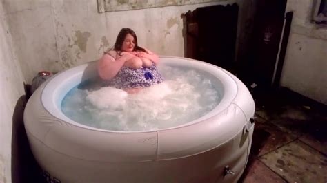 Bbw Ssbbw Shows Off Tits In Hot Tub Wearing Swimsuit Ssbbw Ladybrads