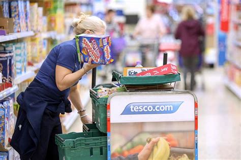 Tesco Release Statement As Thousands Booking Christmas Deliveries Cause