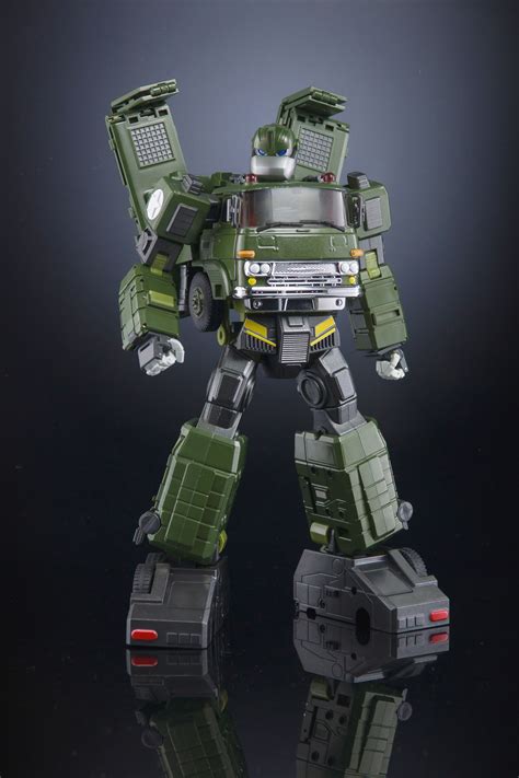 X Transbots Bullwark Masterpiece Scale G1 Bulkhead Color Prototype