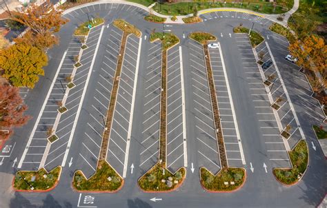 SMUD HQ in Sacramento Embraces Shady Tree Coverage in Parking Lot
