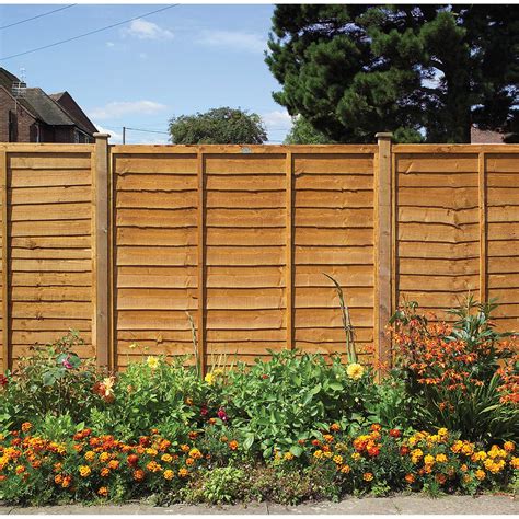 183m X 18m Grange Superior Lap Fence Panel Gsl6v Pefc Fence Panels