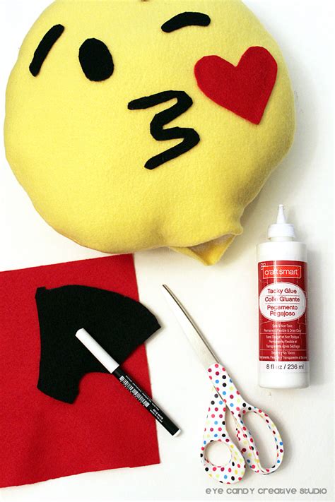 Crying emoji pillow keychain style no : Eye Candy Creative Studio: DIY :: How to Make Emoji Pillows