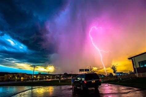 See Electrifying Moment Pink Lightning Bolt Strikes Earth After Snapper