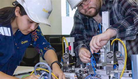 Ingeniería En Electricidad Y Automatización Industrial