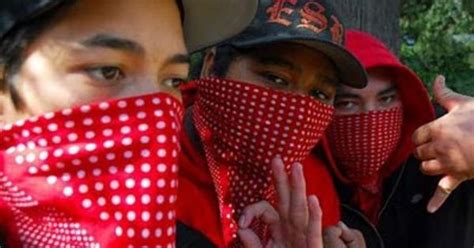 Blood gangs generally use red accessories, such as caps or bandanas, to identify themselves. Bloods Gangs | Bandana | Pinterest | Blood