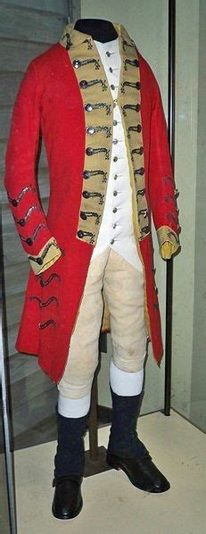 George Washingtons Uniform That He Wore During The Revolutionary War