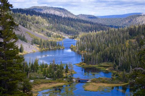 These connected lakes sit just southeast of mammoth mountain. Travelettes » » The Travelettes Guide to California's ...