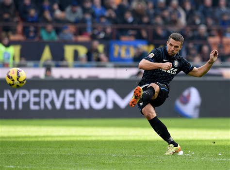Luhukays harte worte an die mannschaft 2. Del Piero: "Podolski will demonstrate his qualities at Inter"