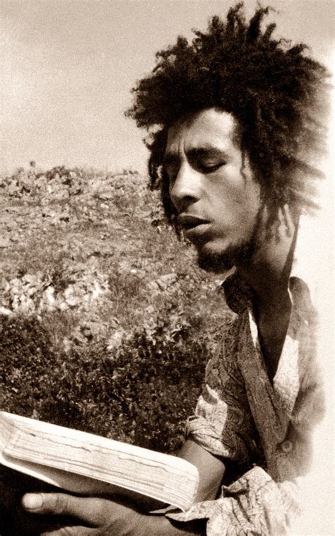 Watch bob marley videos on youtube like bob marley on facebook follow bob marley on twitter. Legend in the Lens: 20 Awesome + Inspiring Images of Bob Marley - LargeUp