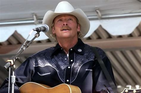 The Top 20 Country Love Songs Of The 1990s