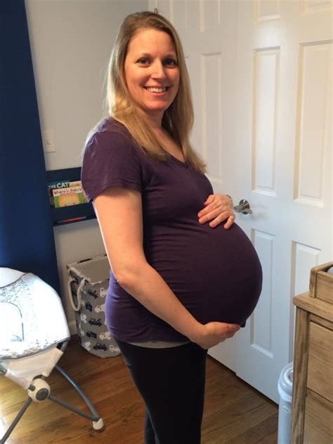 34 Weeks Pregnant With Twins Tips Advice And How To Prep Twiniversity