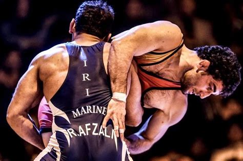 Los antecedentes de la lucha libre mexicana se remontan hacia 1863 durante la intervención francesa en méxico, cuando enrique ugartechea quien es considerado como el padre de la lucha mexicana, desarrolló e inventó la lucha libre mexicana a partir de la lucha grecorromana. Wrestling. Lucha grecorromana. | Lucha grecorromana, Lucha
