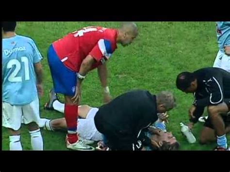 Když před deseti lety glasgow rangers vypadli v kvalifikaci ligy mistrů s malmö, ani v nejhorším snu nečekali, že bude tak dlouho trvat, než znovu. Malmö FF - Glasgow Rangers All the red cards! - YouTube