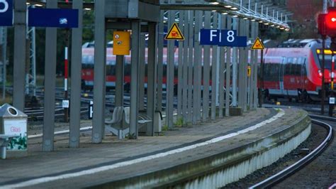 Die gdl hat ihre mitglieder bei der deutschen bahn zum streik aufgerufen. Streik in München: Bahn fährt wieder planmäßig - News im ...