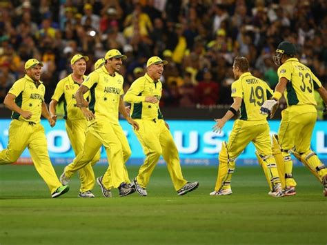Australia Win Fifth World Cup Title as Michael Clarke Bows Out in Style