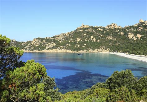 La Plage Saleccia En Corse Les Cinq Plus Belles Plages De Corse Pour