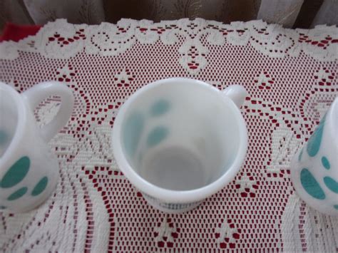 Hazel Atlas Turquoise Dots Polka Dots Milk Glass Mugs Vintage 1950 S