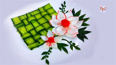 Diy White Onion And Tomato Lotus Flower With Cucumber Mat Design Youtube