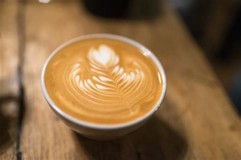 What coffee and what dairy do you like to work with when making your artful cups of coffee? Latte Art Class at Artisan Coffee School, Ealing - Mondomulia
