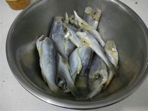 Fried Small Yellow Flower Fish Miss Chinese Food