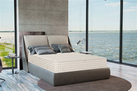 Latex mattresses have a unique feel that makes them a fan favorite among a large range of sleepers. Best Organic Latex Mattress Review and Buying Guide