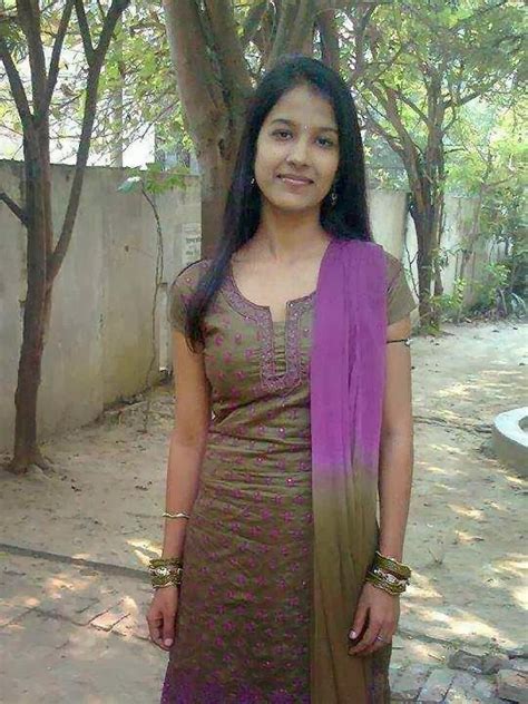 Indian Hot And Sexy Village Girls 2016 L Indian Women Pictures 2016