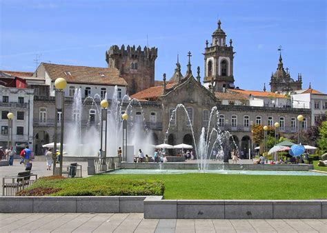 It is an ancient and modern city and one of the most important archdiocese. Erasmus Experience in Braga, Portugal | Erasmus experience Braga