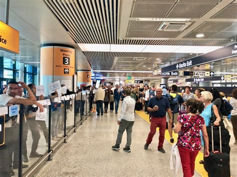 Rome Fiumicino Airport 5 Things To Do When You Land Cdv Italy