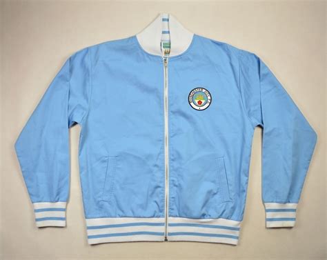Browse our manchester city kits featuring sizes for men, women and youth so fans of any size can cheer the citizens to victory. MANCHESTER CITY JACKET L Football / Soccer \ Premier ...