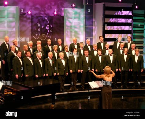 Welsh Singers Hi Res Stock Photography And Images Alamy
