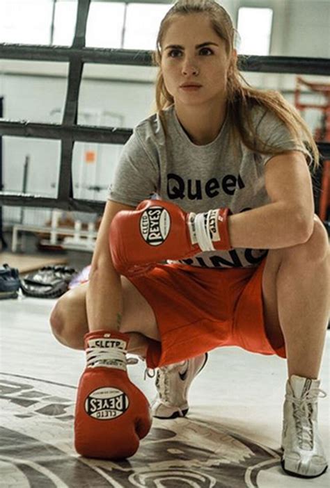 Boxeo La Boxeadora Rusa Svetlana Soluyanova Ha