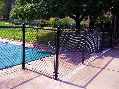 See more ideas about chain link fencing, chain link fence gate and chain fence. Right here we have a look at 27 innovative swimming pool ...