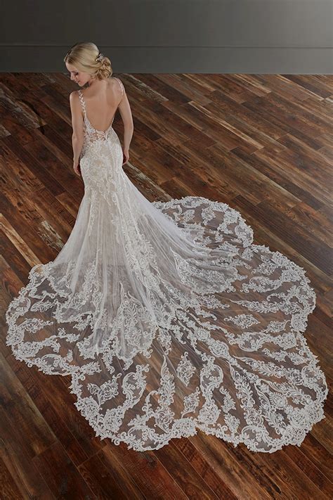 Martina Liana Sexy Lace Wedding Dress With Shaped Train Fantastic Finds