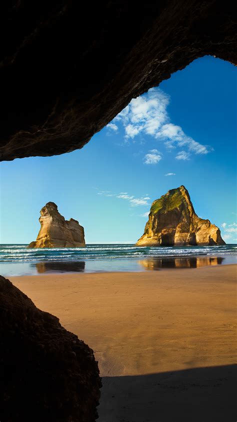 Wharariki Beach Cave Archway Islands South Island Of New Zealand Windows Spotlight Images
