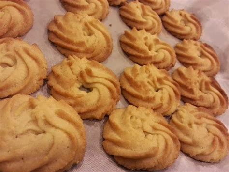 I tried a recipe similar to the original one, i used the ingredients on the tin and so they tasted like the famous danish cookies ^^. Homemade Meals for Children: Danish Butter Cookies by ...