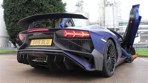 Lamborghini Aventador Sv Revs Downshifts Acceleration And Flyby Youtube