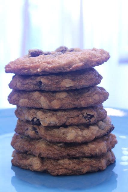 This recipe makes the chewiest most delicious oatmeal raisin cookies … splenda) 1 egg 1 teaspoon vanilla extract. Paula Deen's Oatmeal Lace Cookies | Oatmeal lace cookies ...